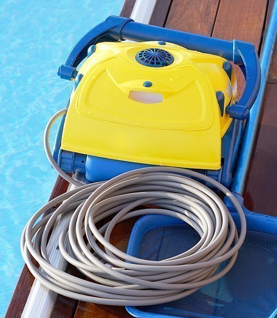 Limpia fondos para piscinas eléctricos