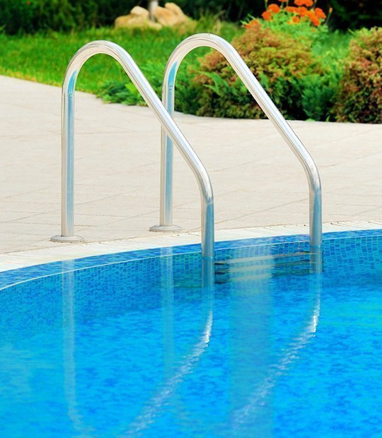 Escaleras para piscinas
